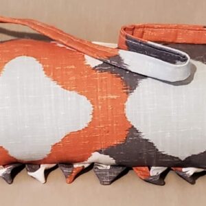 The Autumn Carry Pillow