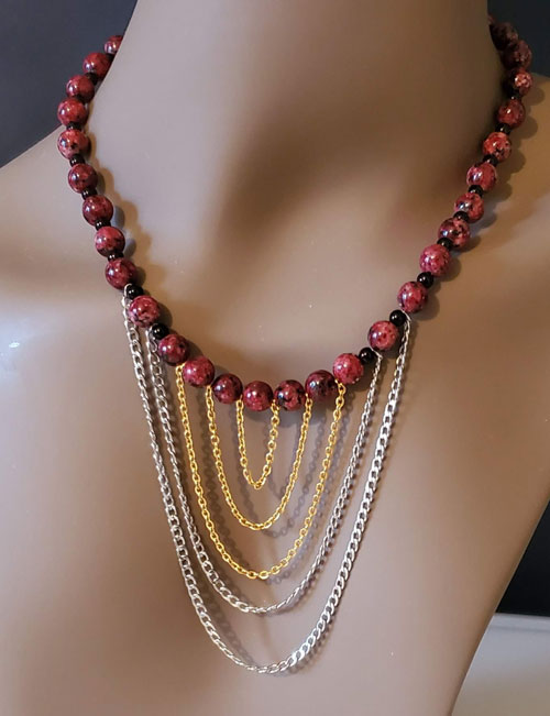 The Red jade Necklace