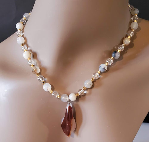 The Tulip Necklace
