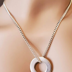 The Circle charm necklace