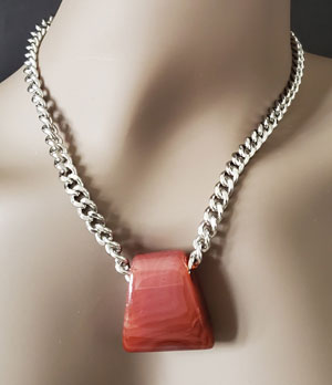 The Carnelian Agate Stone Necklace
